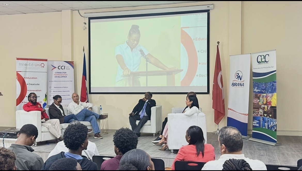 Rencontre entre chefs d’entreprises et étudiants : le déficit de pratique au cœur des échanges