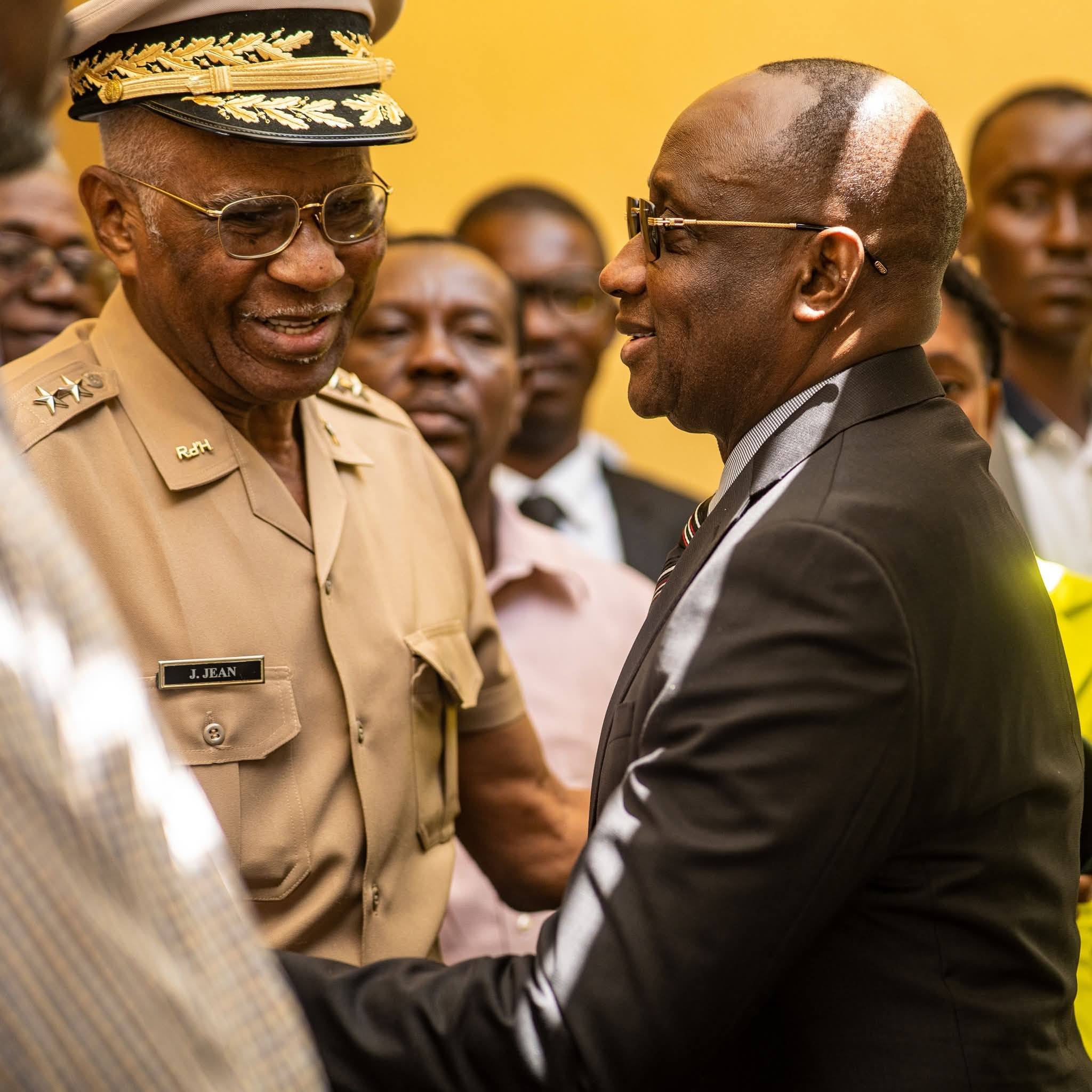 Les Forces armées d’Haïti mettent fin aux missions de sécurisation des anciens membres du CPT et autres hauts fonctionnaires