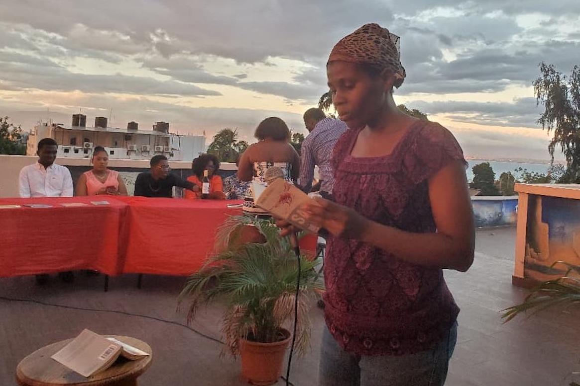 Carrefour célèbre la poésie entre mots et musique