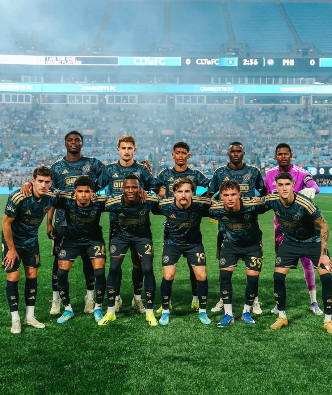 Danley buteur, Hannes solide sur le sol suisse, Adé sort sur blessure