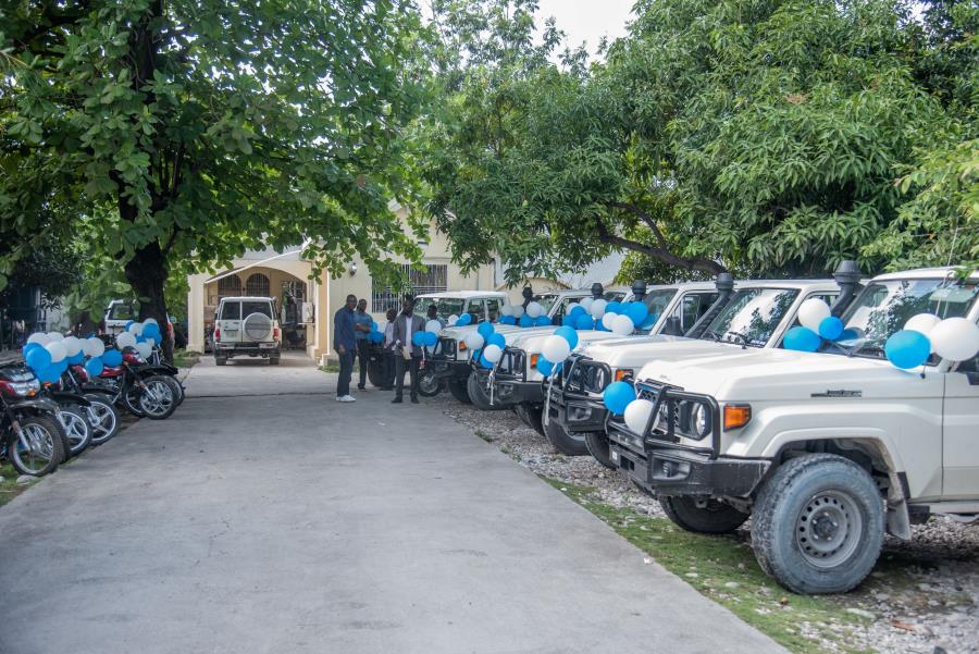 Cayes : la DINEPA dote la direction régionale du Sud de nouveaux véhicules pour renforcer ses capacités dans le grand Sud