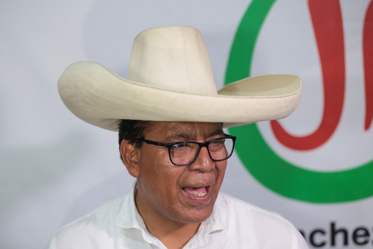 Présidentielle au Pérou : Sanchez, candidat de gauche radicale, en position d'affronter Fujimori au second tour