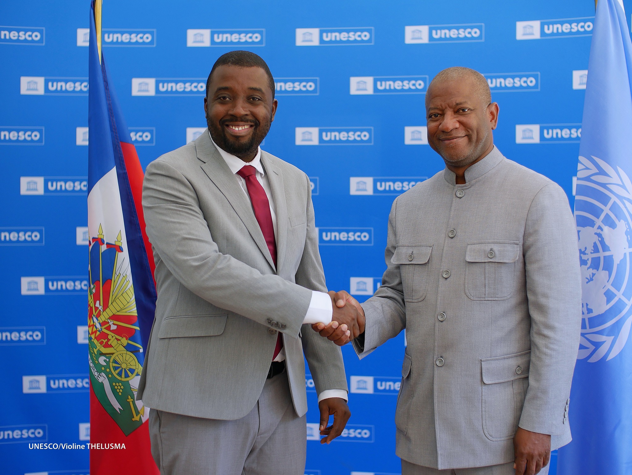 Séance de travail UNESCO–CONATEL