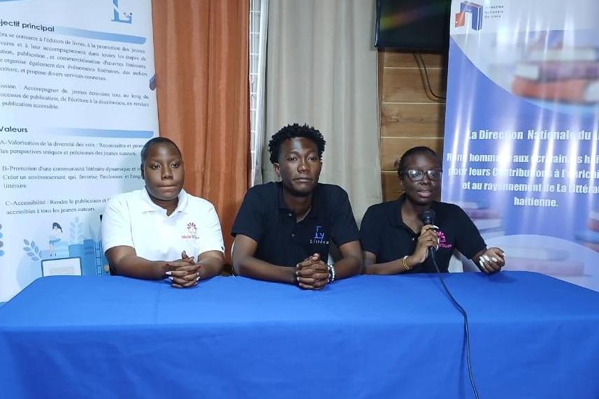 Étincelles de ténèbres : une vente-signature au cœur d’une réflexion sur la littérature