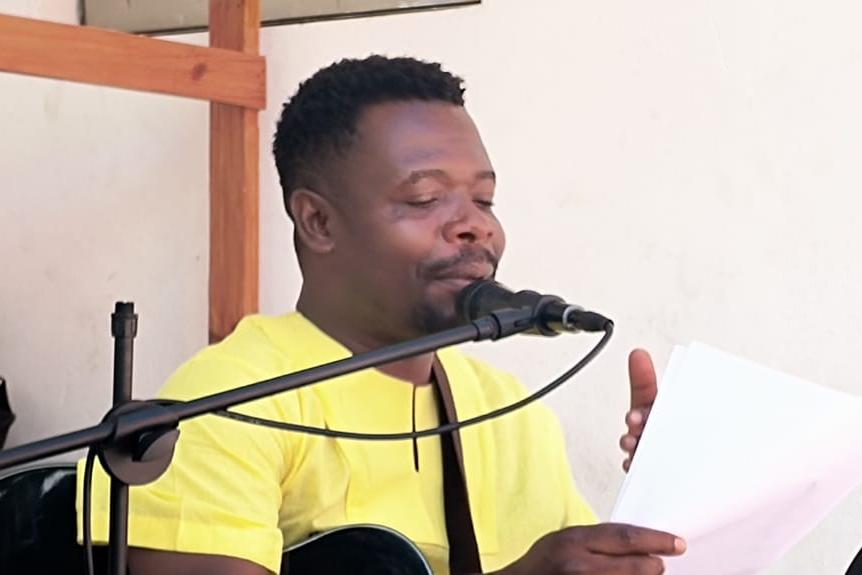 Kebert Bastien chante Jacques Stephen Alexis à MJSA