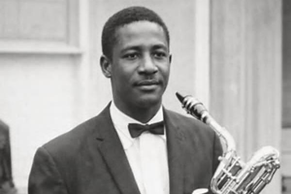 Roger Jean Francois: ( Chôchô ) l’homme devenu etoile