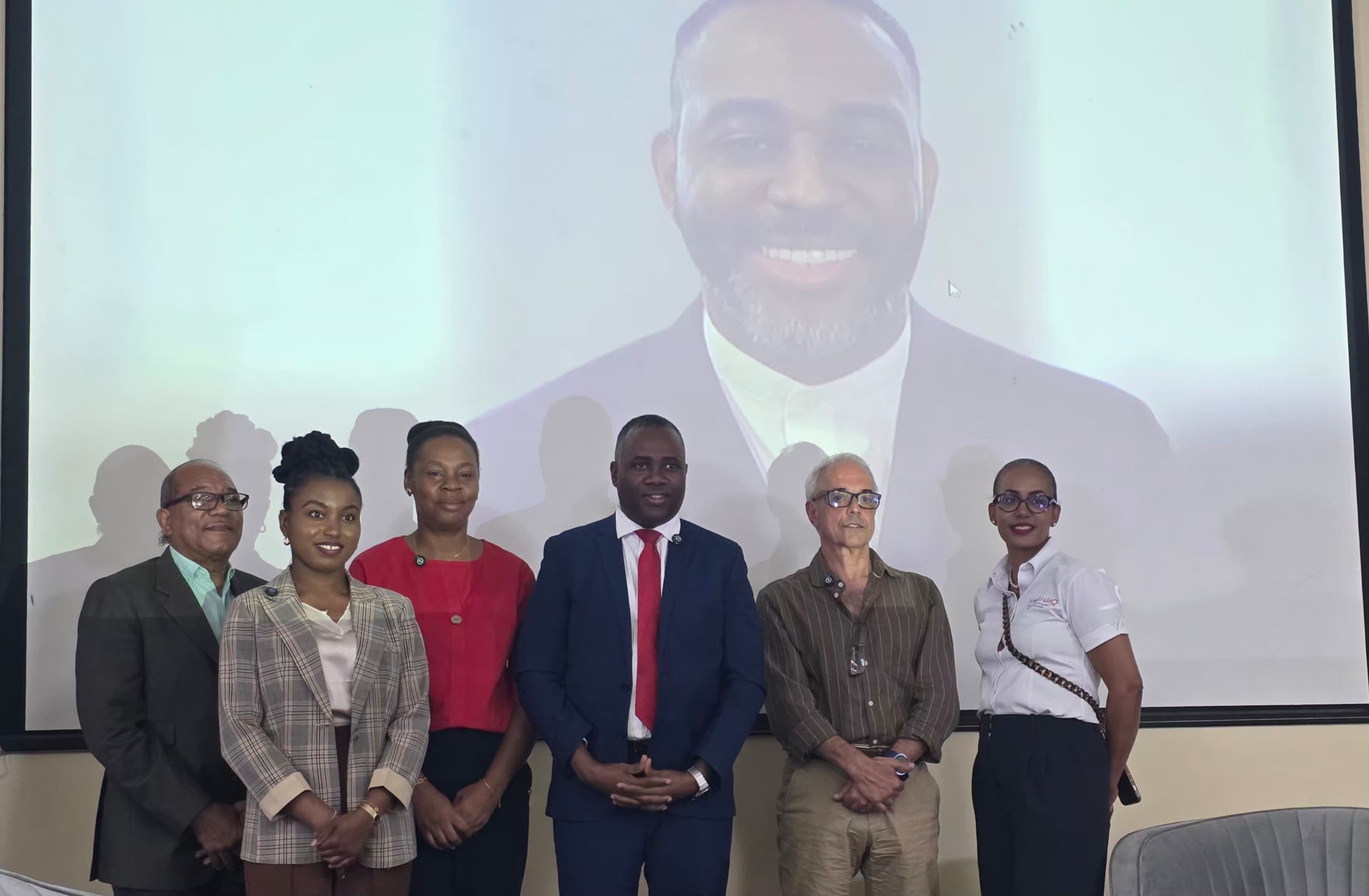 InnovEd-UniQ et la CCIO réunissent les jeunes autour des innovations éducatives et des mutations du marché du travail