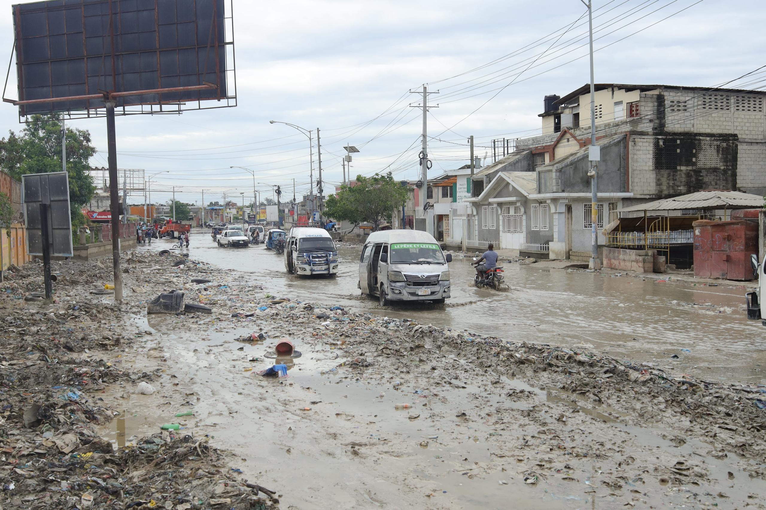 L’effroyable Carrefour Rita en période pluvieuse