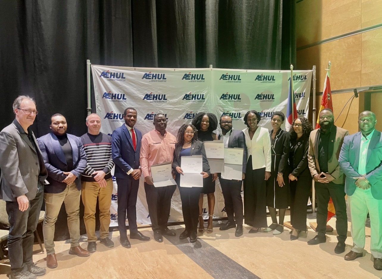 Excellence académique et implication : quatre étudiants haïtiens récompensés à l’Université Laval