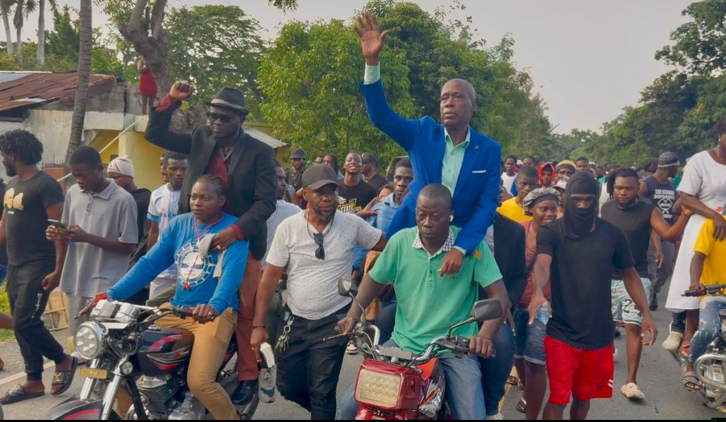 Retour triomphal à Milot du maire Wesner Joseph après sa libération après le drame à la Citadelle