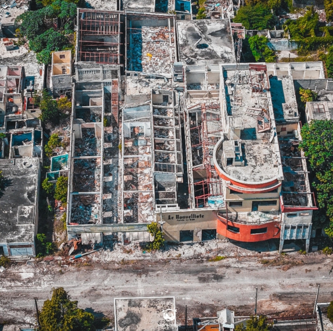 Le Nouvelliste, 128 ans, au-delà des ruines 