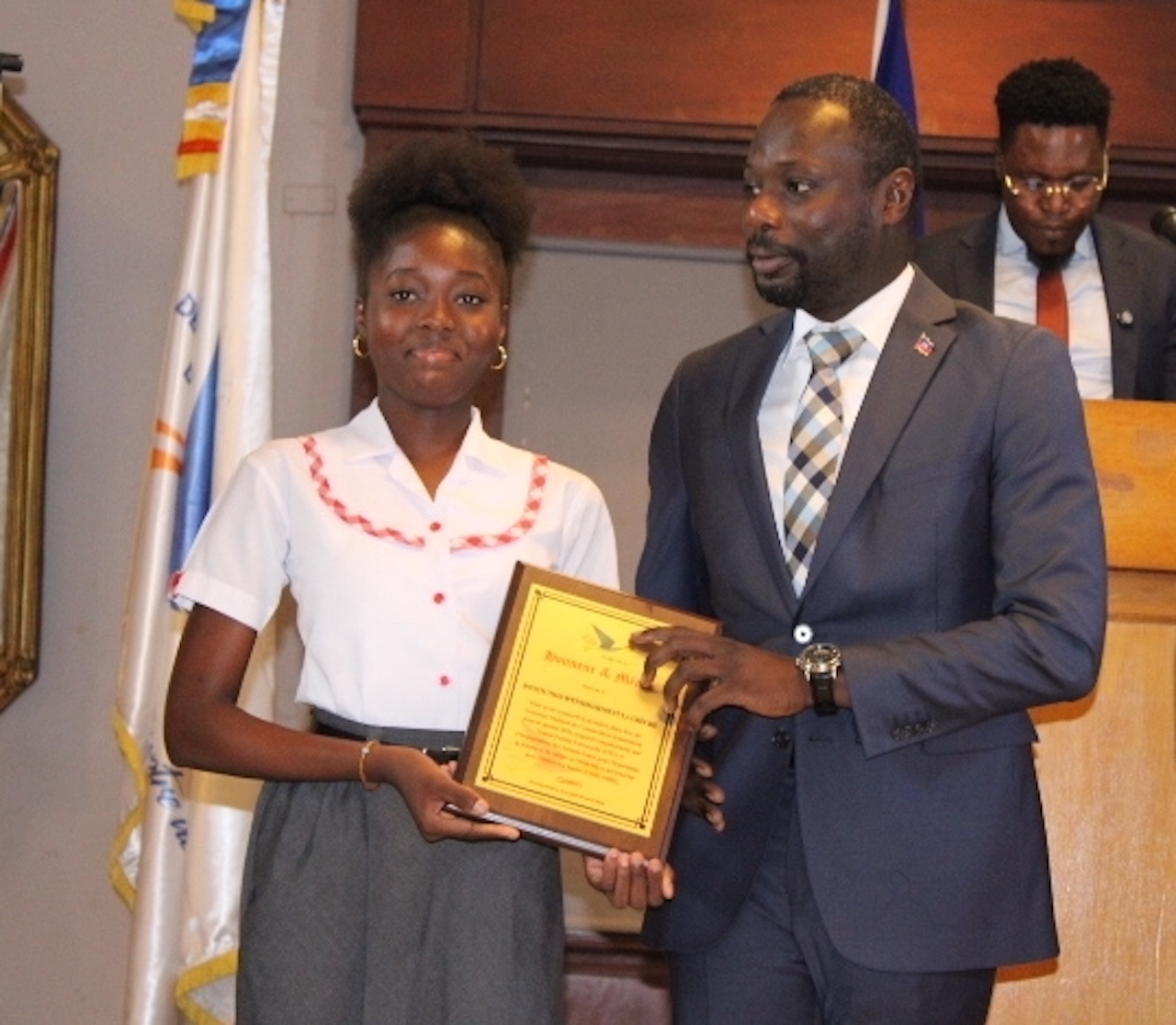 À 16 ans, Arialidjee Lensisca Délice porte Haïti au concours international de l’Union postale universelle