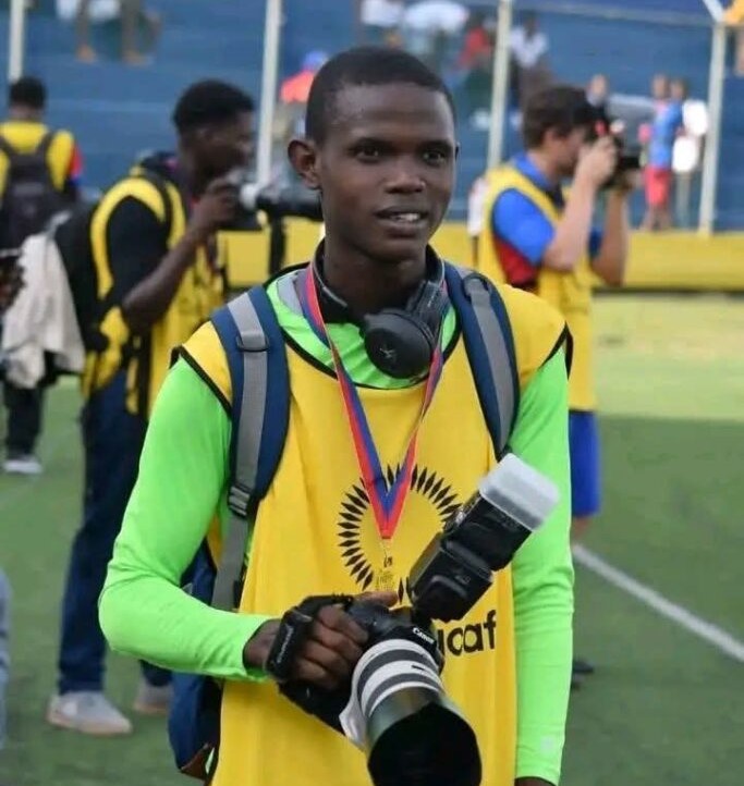 Le photojournaliste Jean-Marc Stevenson Ysemai retrouvé mort aux Cayes
