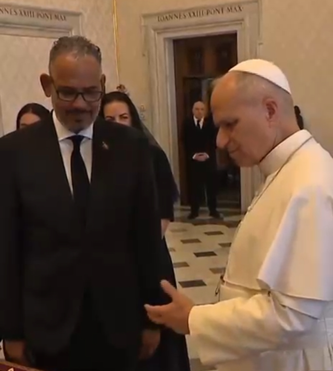 Le PM Fils-Aimé invite le Pape Léon XIV à venir en Haïti, terre de naissance de son grand-père