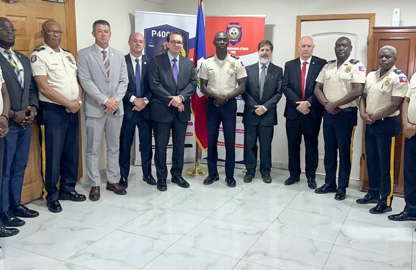 Rencontre entre le directeur général de la PNH et une délégation brésilienne
