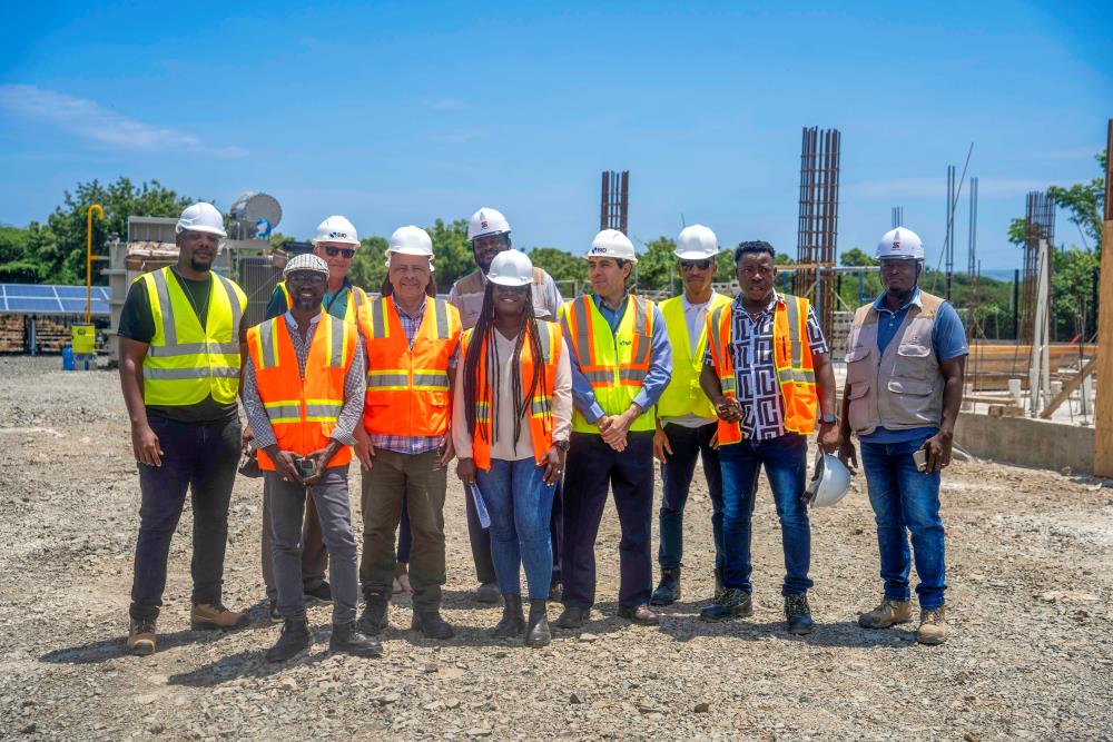 Le gouvernent haïtien et la BID s’appuient sur l’énergie solaire pour stimuler le développement économique en Haïti