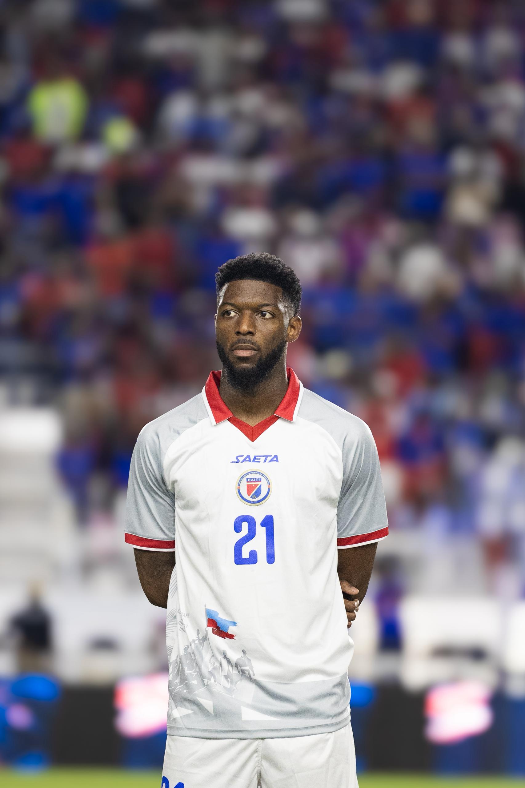 Josué Casimir: A Versatile Talent for the Grenadiers