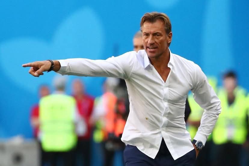 Ils ont dirigé au moins trois sélections lors de trois Coupe du monde de suite