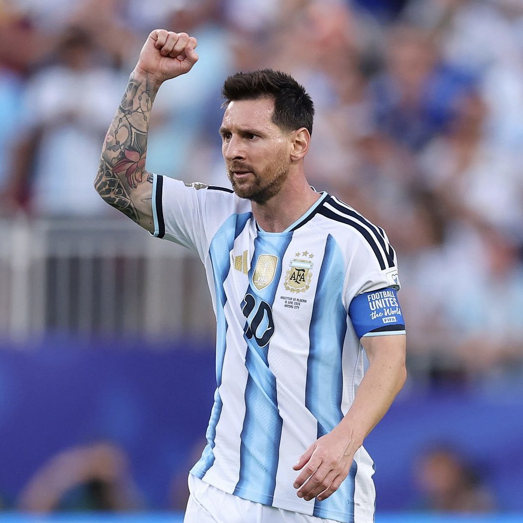 Mondial-2026: l'Argentine fauche l'Algérie 3-0 avec un triplé de Messi, historique
