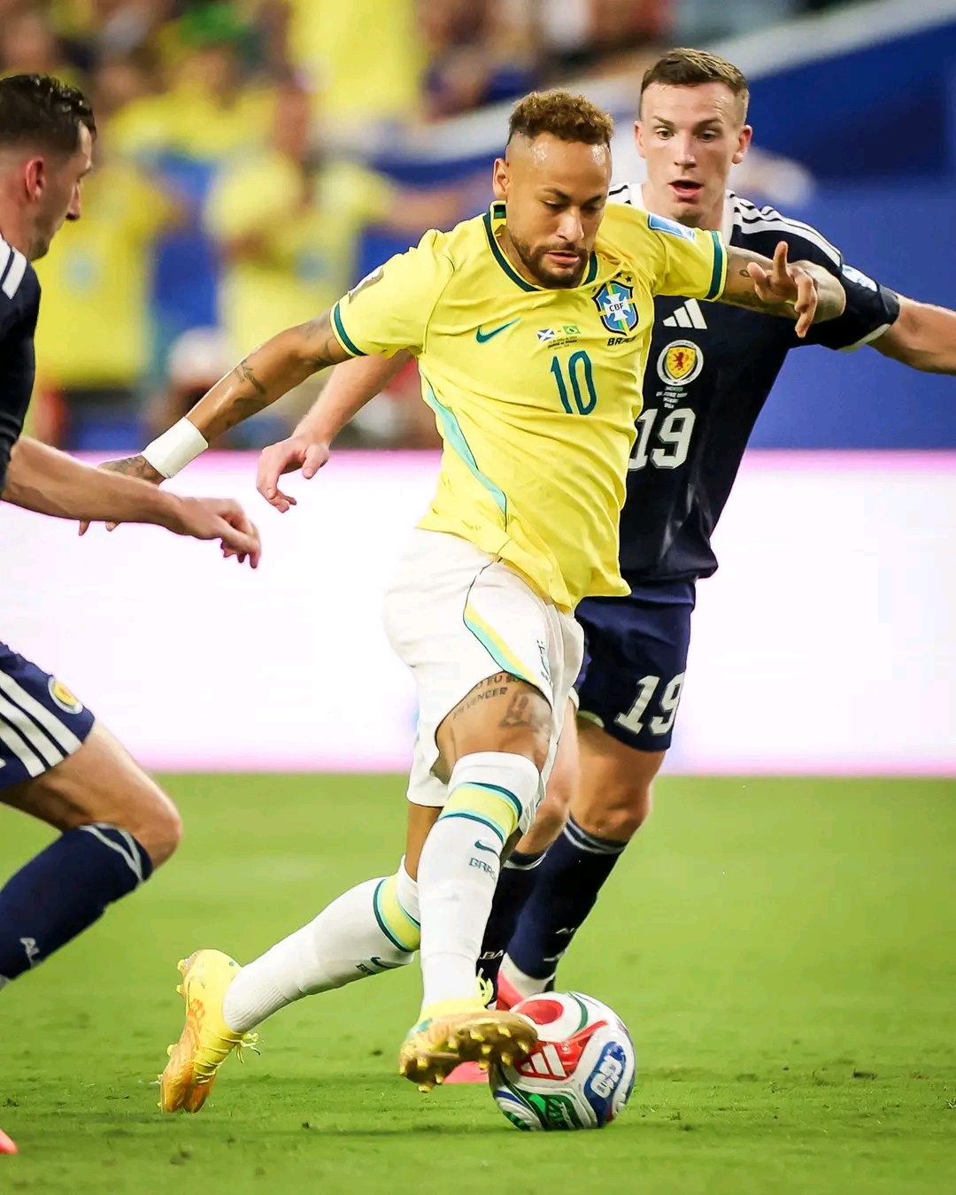 Neymar Júnior, joueur le plus ciblé des Coupes du Monde depuis 2014