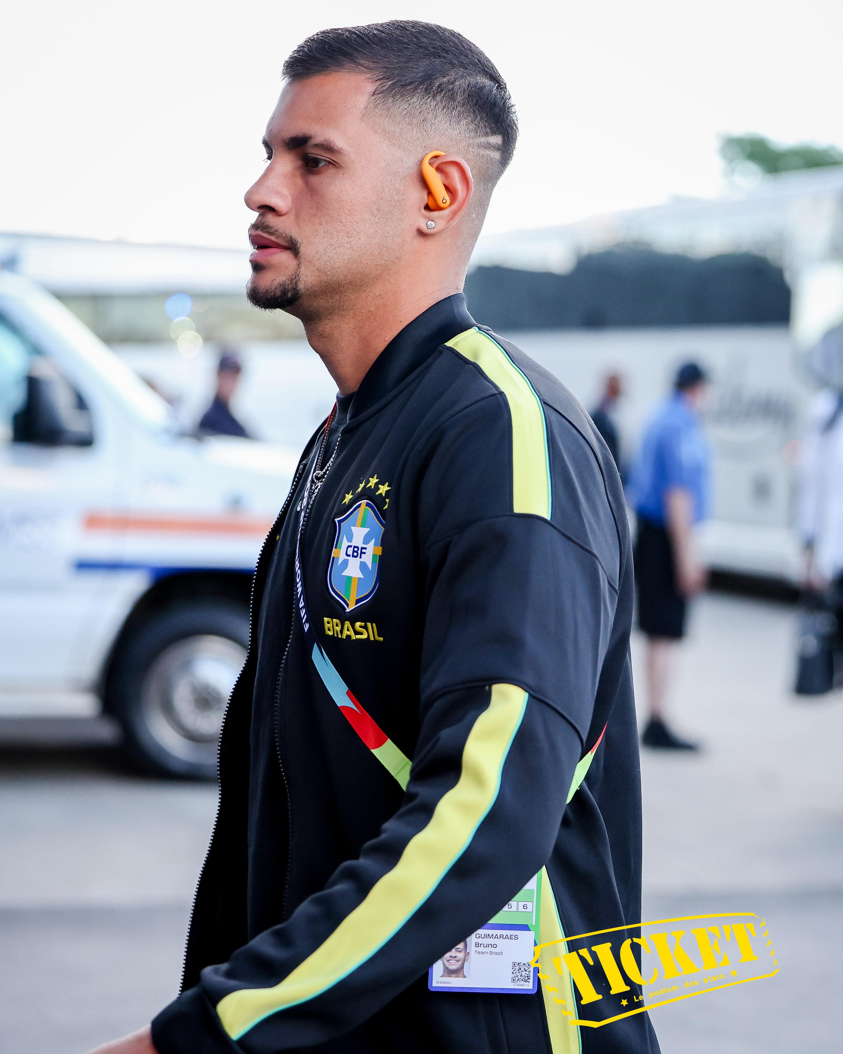 Bruno Guimarães prend seul la tête du classement des passeurs du Mondial 2026
