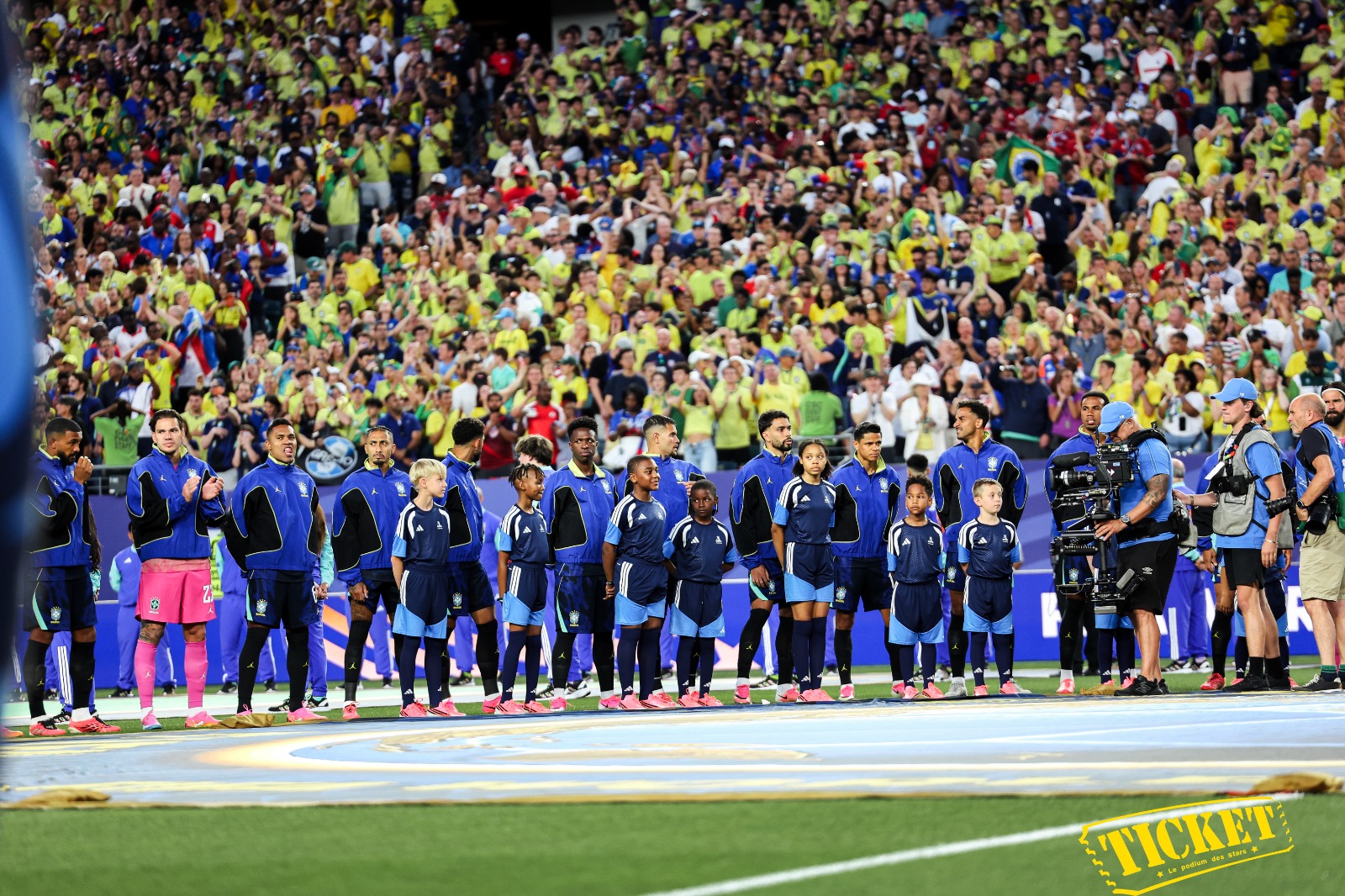 Le Brésil renoue avec un renversement historique en phase à élimination directe