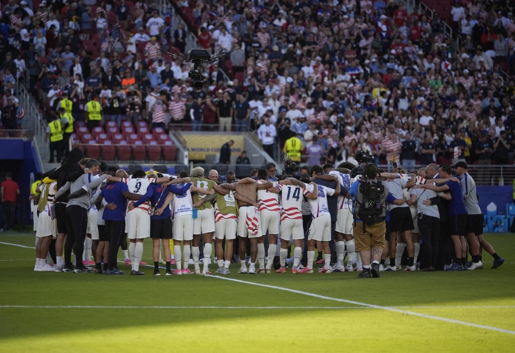 Mondial-2026: les Etats-Unis en 8es grâce à Balogun, qui sera suspendu