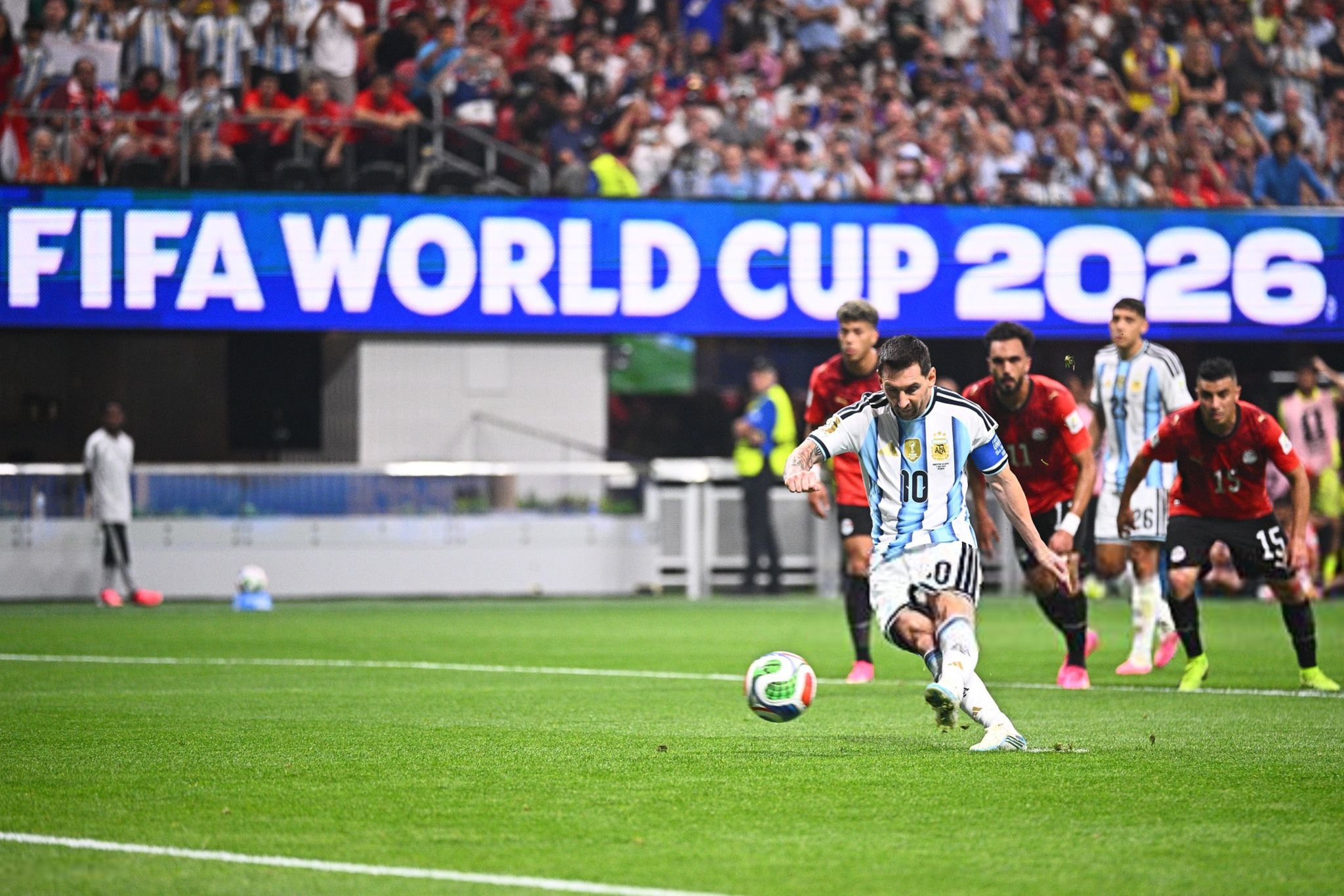 Messi, premier joueur à manquer deux penalties dans un même Mondial