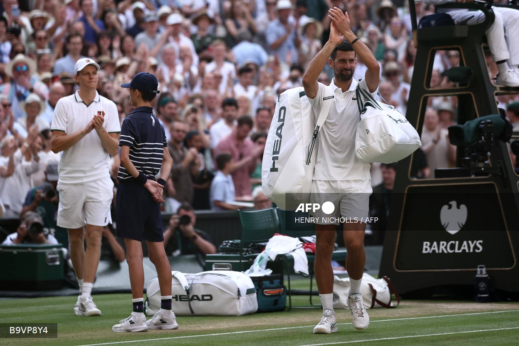 Wimbledon: Sinner corrige Djokovic et affrontera Zverev en finale