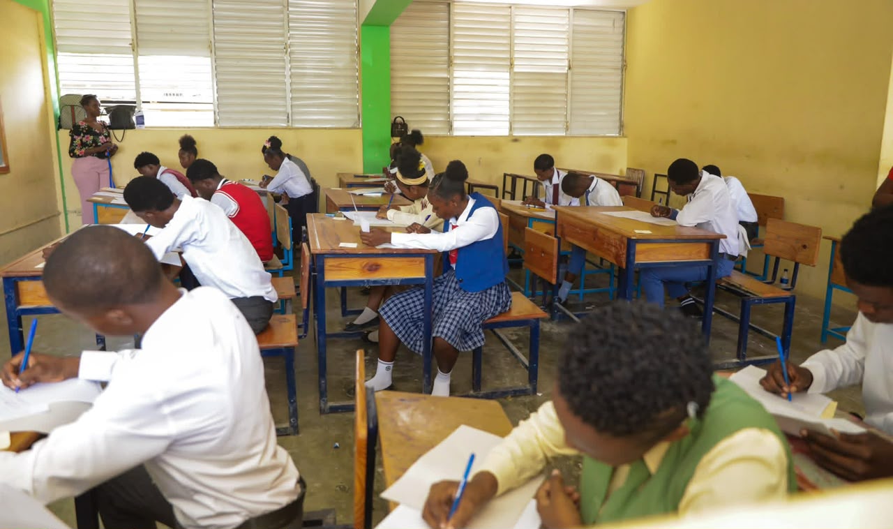 Baccalauréat 2026 : une première journée sans incident majeur, selon le MENFP