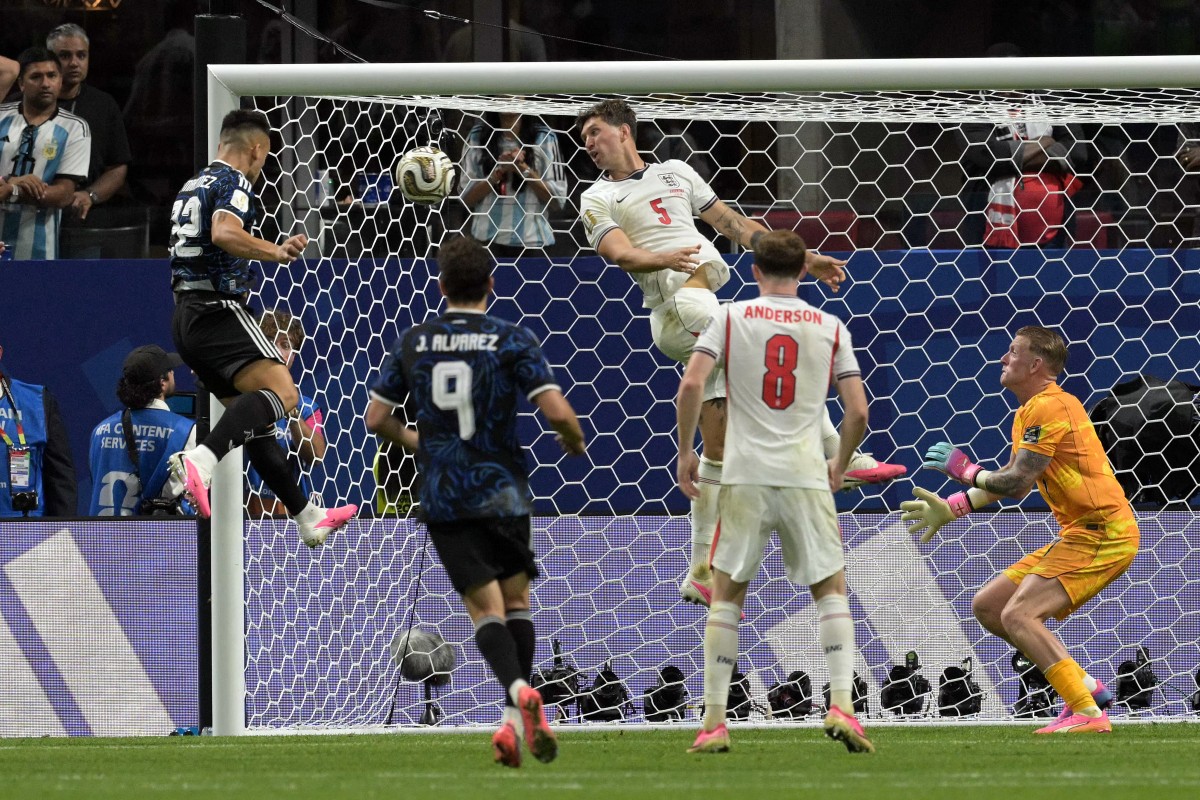 Mondial-2026: l'Argentine renverse l'Angleterre 2-1 et rejoint l'Espagne en finale