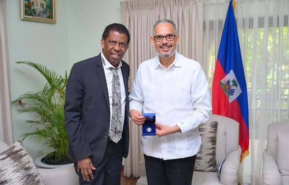 Le Premier ministre rencontre l’académicien Dany Laferrière