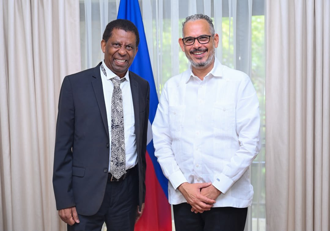 Le Premier ministre Alix Didier Fils-Aimé reçoit l’académicien Dany Laferrière