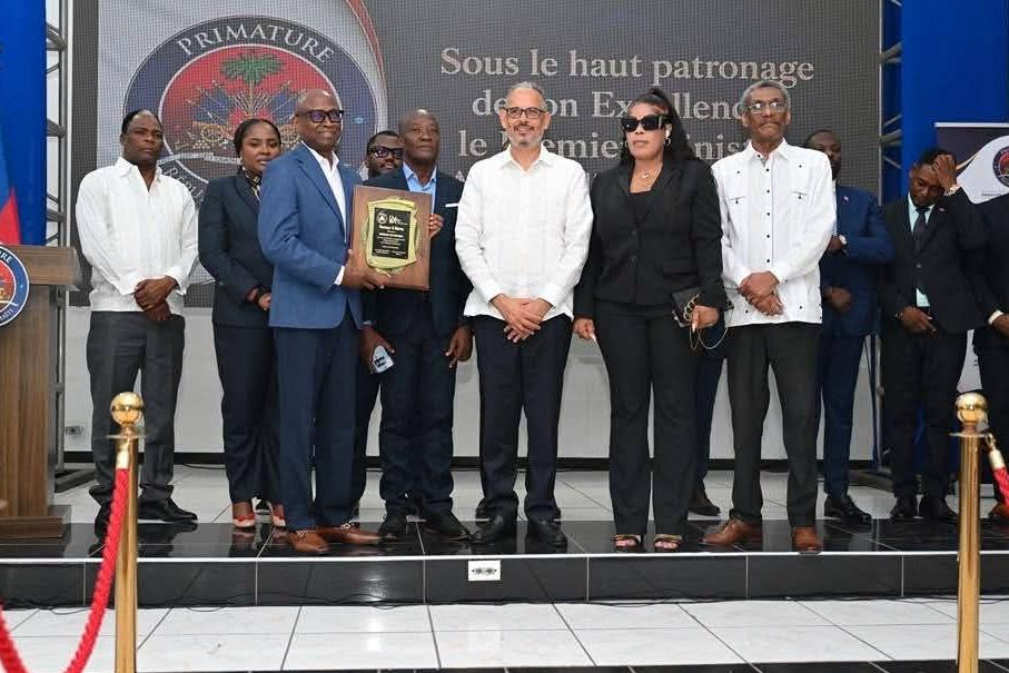 Cérémonie d'hommage aux ténors du Compas direct à l'hôtel Montana