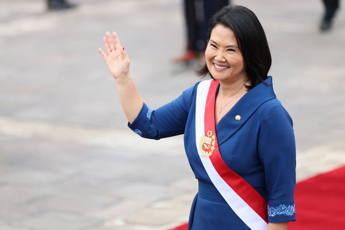 Pérou: Keiko Fujimori investie nouvelle présidente, avec la criminalité en ligne de mire