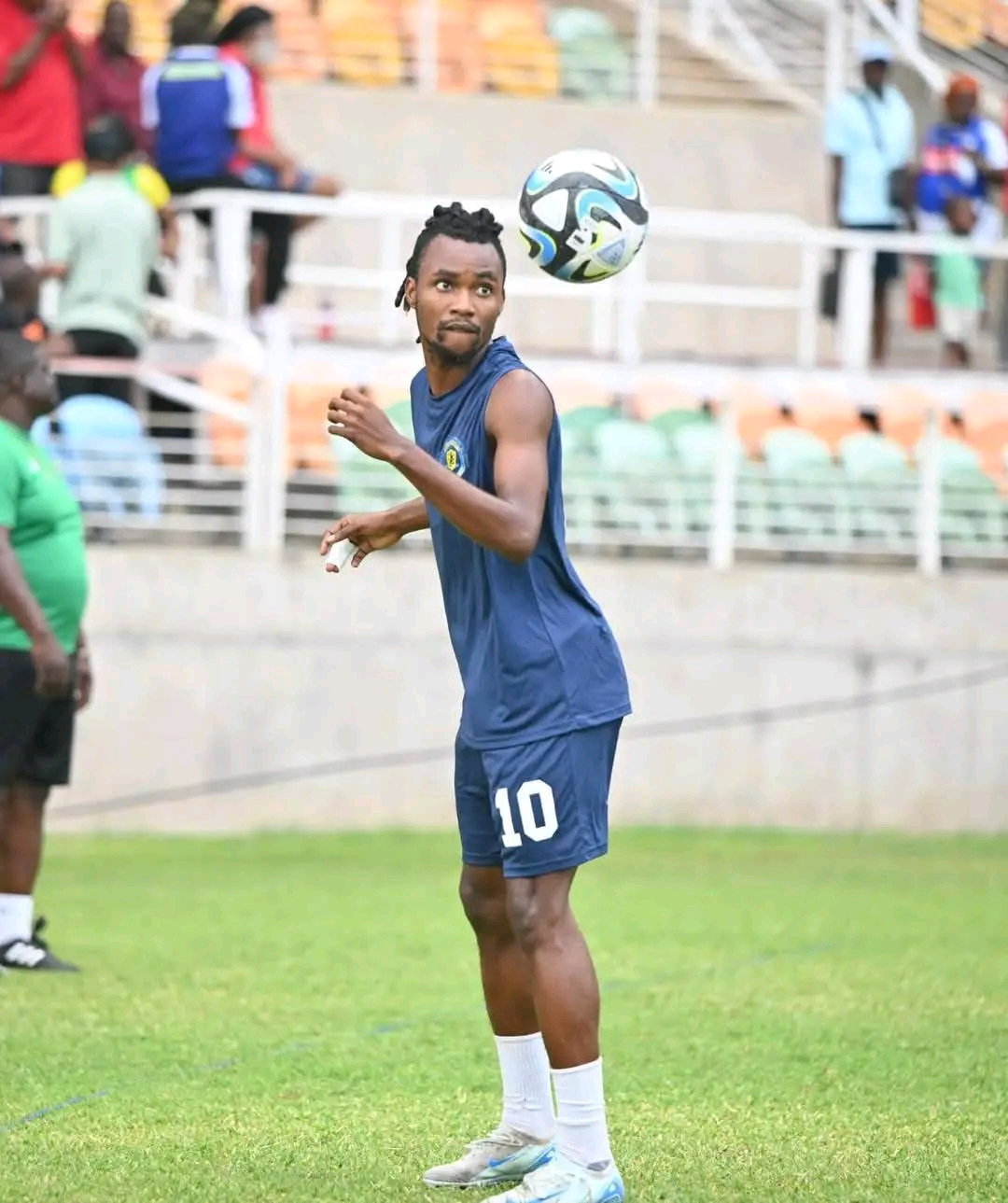 Johnson Jeudy offre la qualification à Mount Pleasant FA