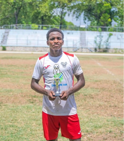 Challenge Cup U17 : Le come-back parfait de Guivens Barjon