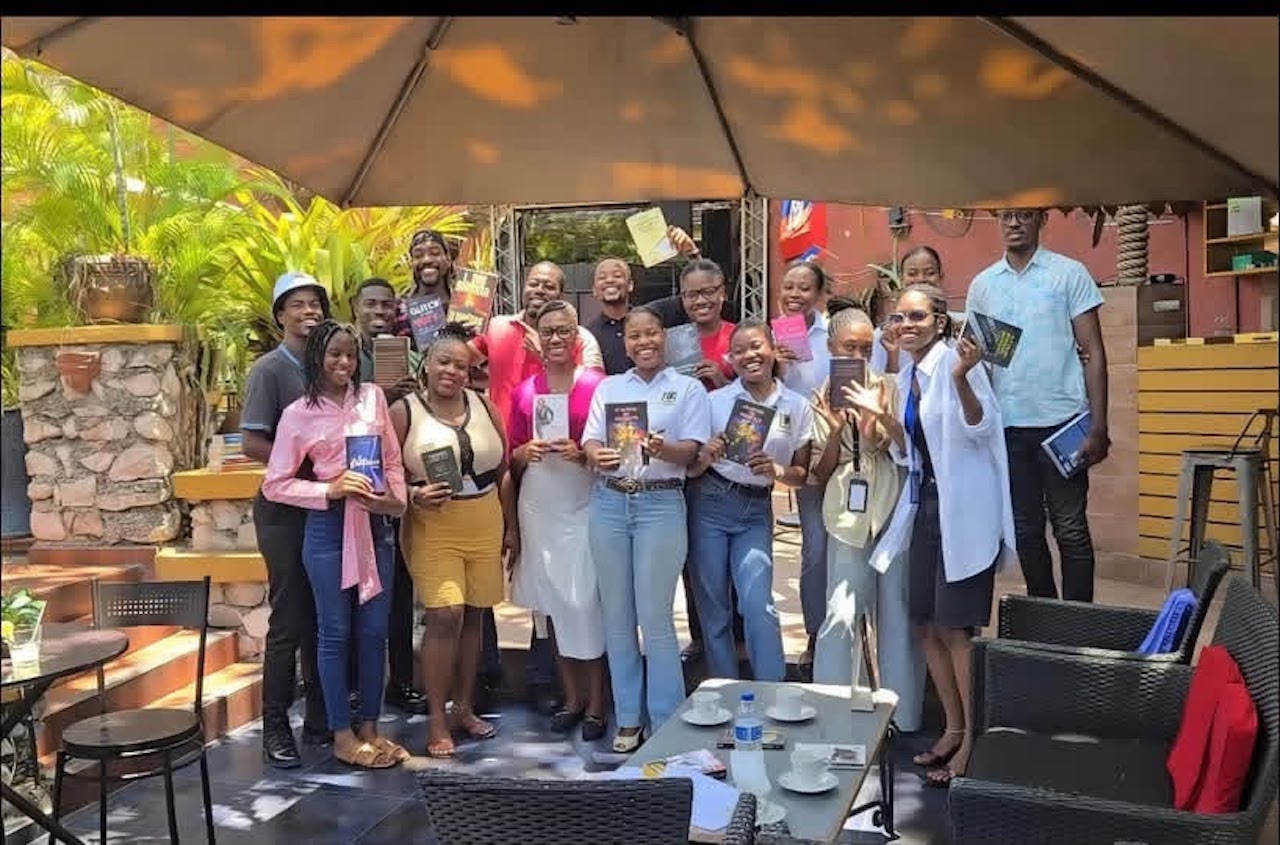 Lecture, échanges et sérénité : LovandBooks lance sa première activité littéraire « Books & Chill »