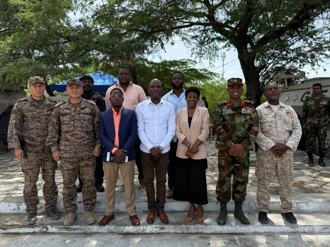 Le commandant de la FRG en visite dans l’Artibonite pour évaluer les opérations du contingent sri-lankais