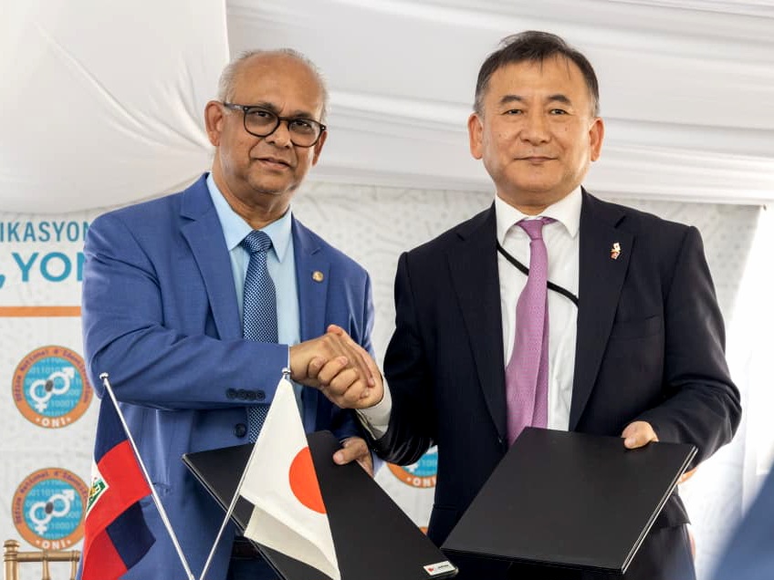 Un accord signé entre l’OEA et l’ambassade du Japon en Haïti pour renforcer l’ONI à l’approche des élections