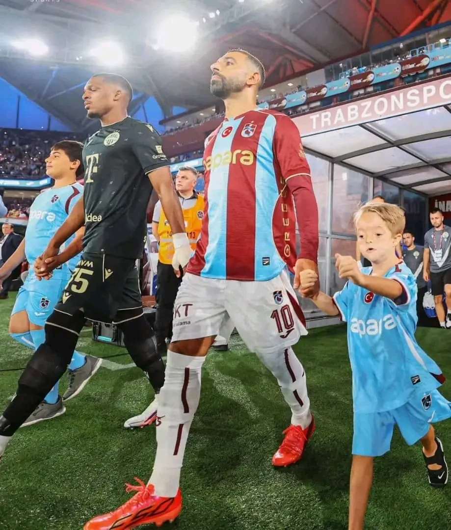 Lenny Joseph et Ferencváros s'offrent une précieuse victoire face à Trabzonspor de Mo Salah