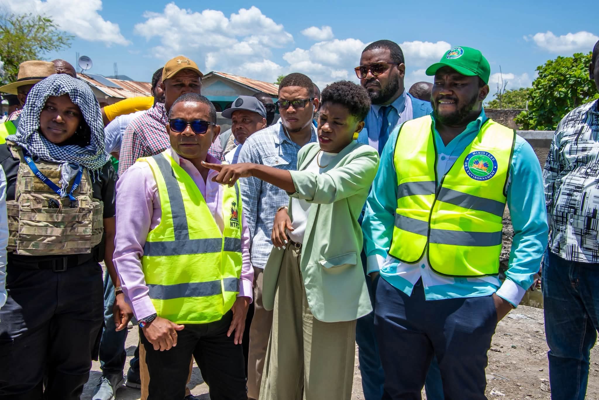 Mission d’évaluation aux Gonaïves : le MTPTC et le MDE mobilisés pour les chantiers prioritaires