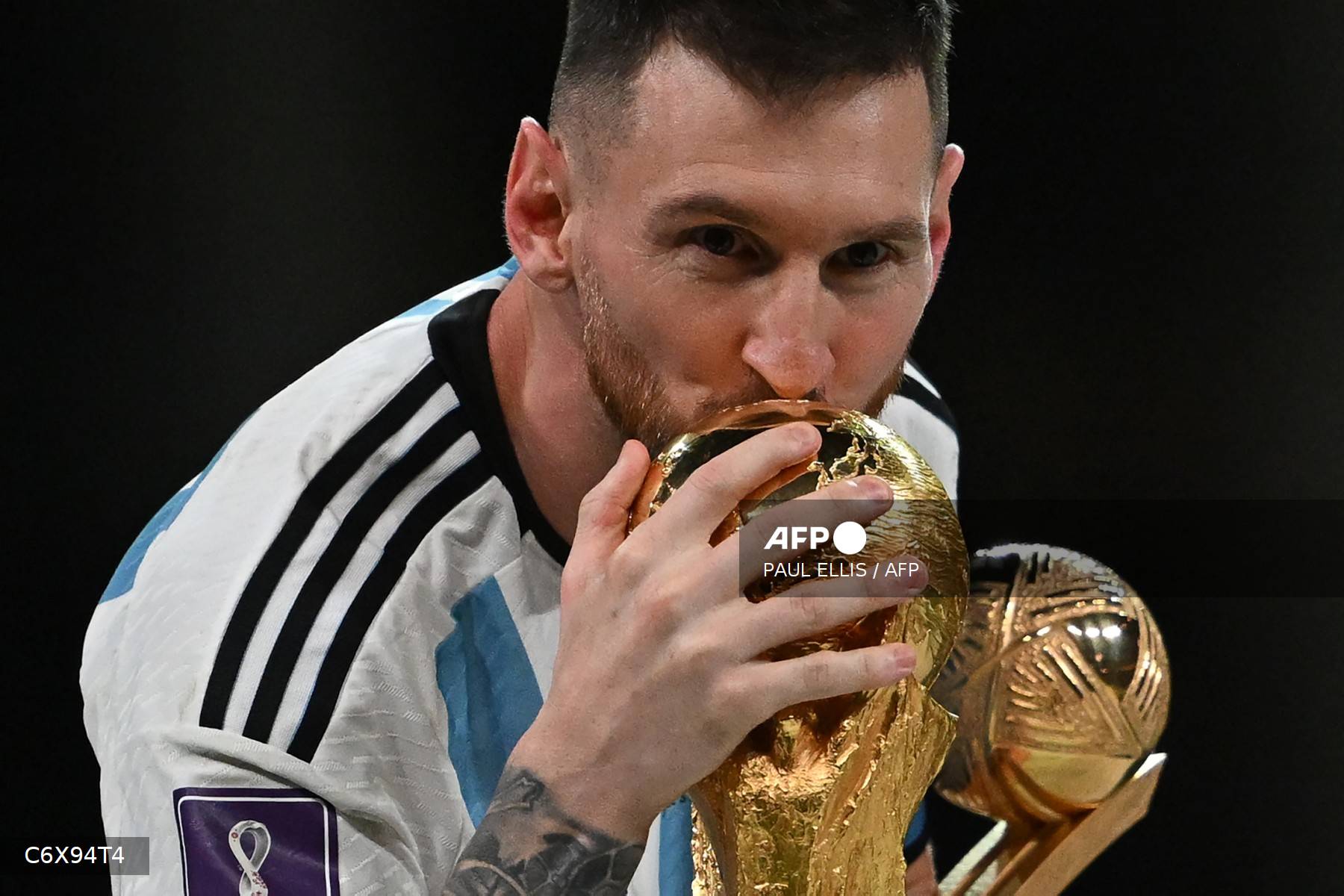 Messi: le monde du foot salue la révérence internationale du "meilleur de l'histoire"