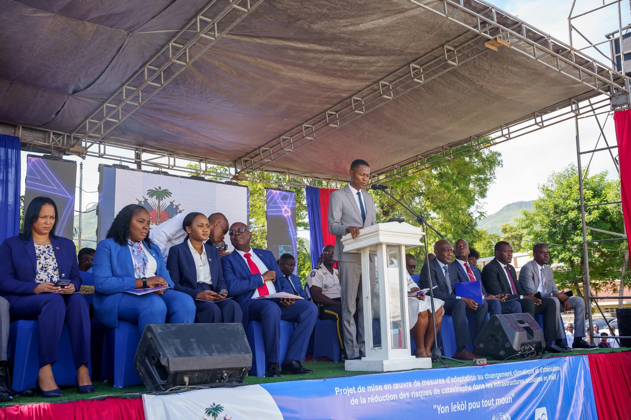 Artibonite: le gouvernement lance officiellement l’année scolaire à Ennery