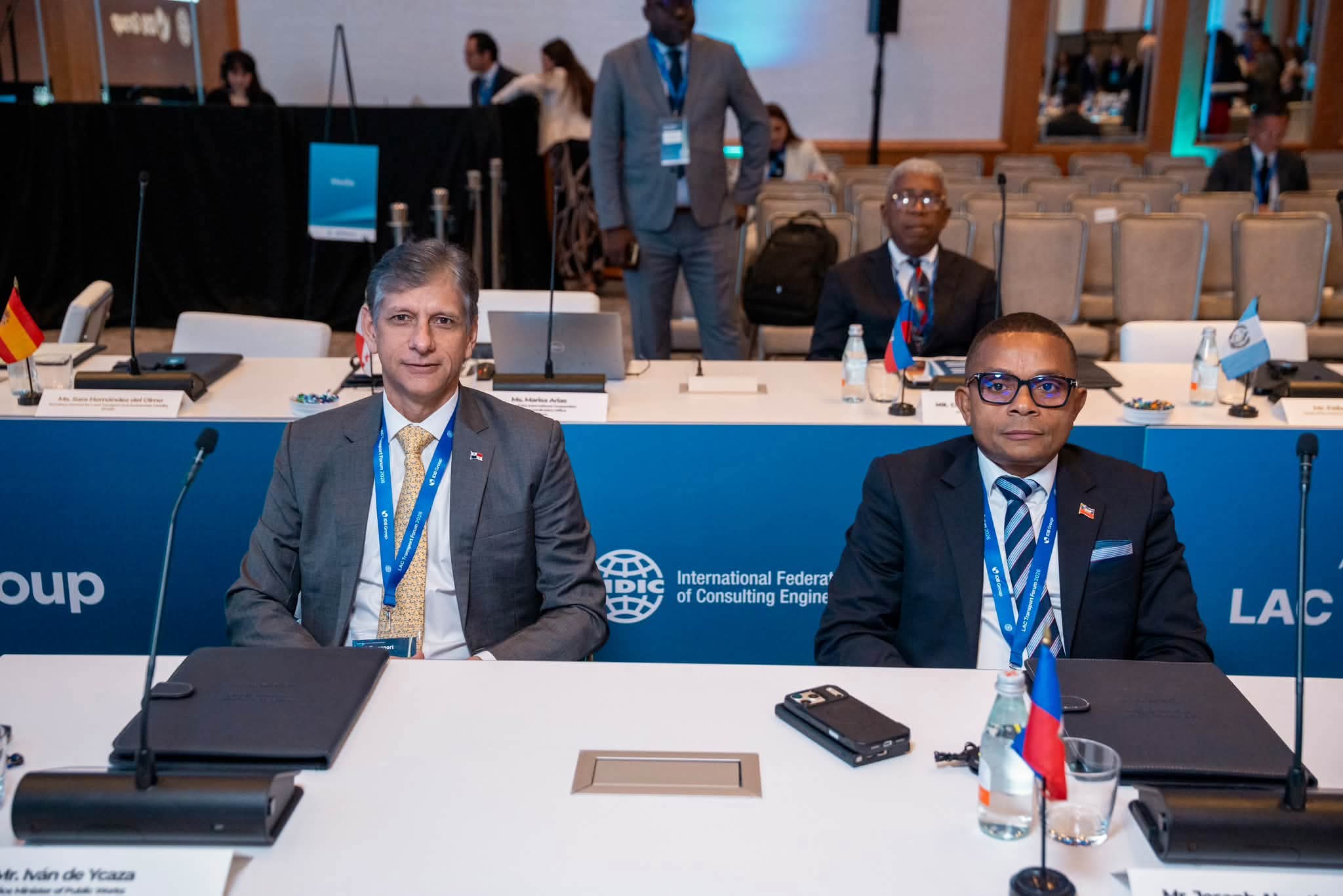 Le ministre Joseph Almathe Pierre Louis expose les opportunités d’investissement d’Haïti au LAC Transport Forum