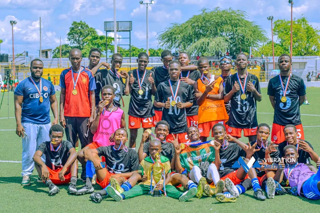Portés par un doublé de Pelé Janvier, Les Rouleurs FC U14 sacrés champions !