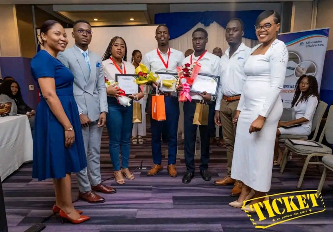 Dix jeunes auteurs remportent le Concours national des jeunes écrivains émergents