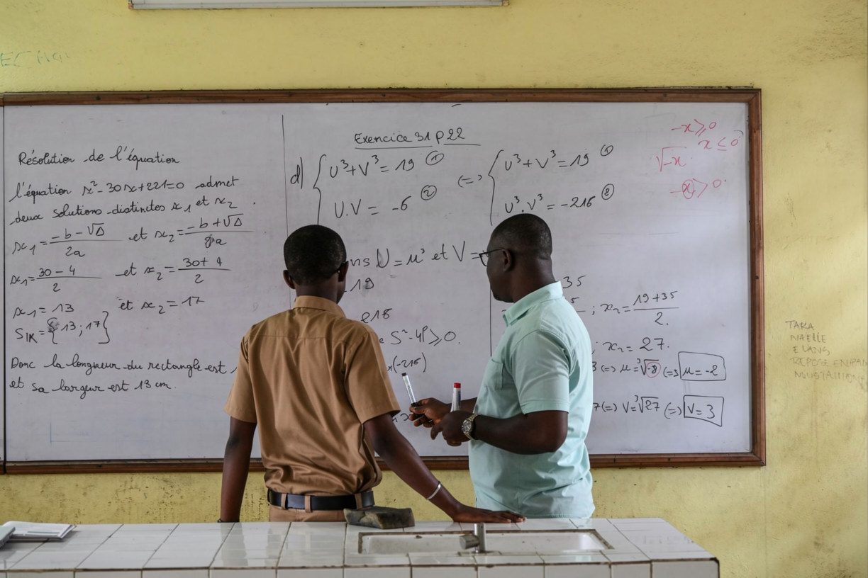 Baccalauréat SES en Haïti : nos futurs économistes apprennent-ils les mathématiques qu'il faut ?