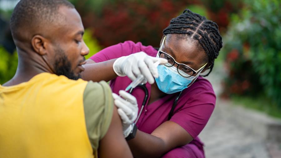 La hausse du coût de la dette freine le développement
