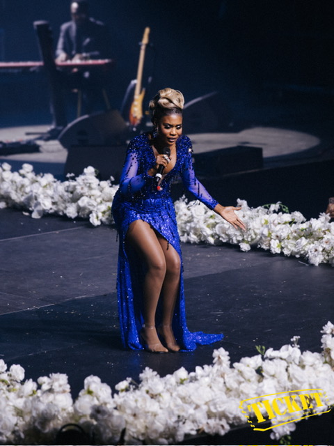 Rutshelle Guillaume au Sommet !